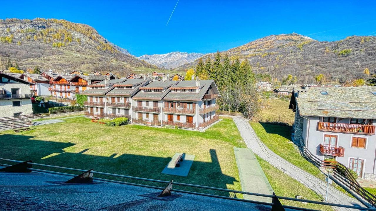 Appartamento Orsa Maggiore - Affitti Brevi Italia Bardonecchia Bagian luar foto